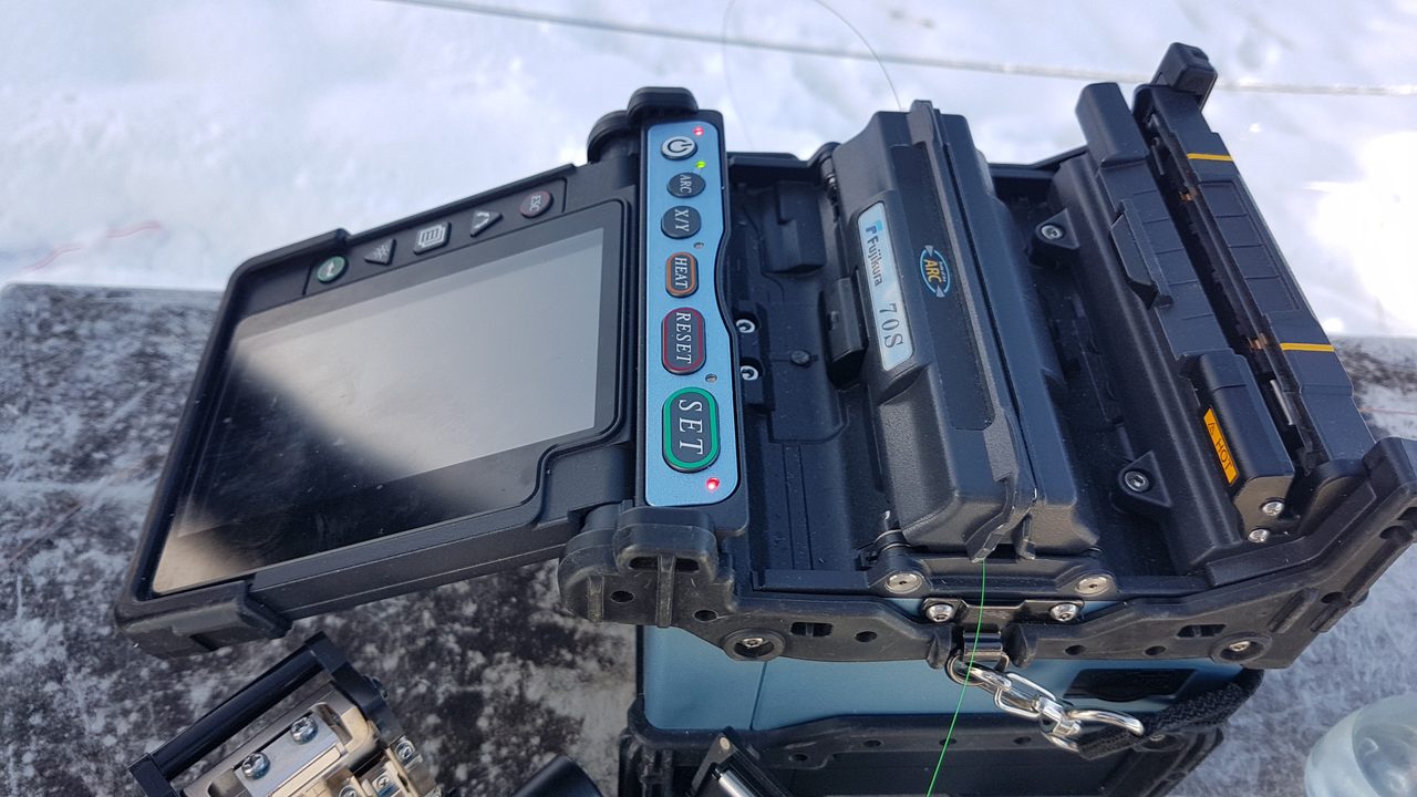 Splicing Machine