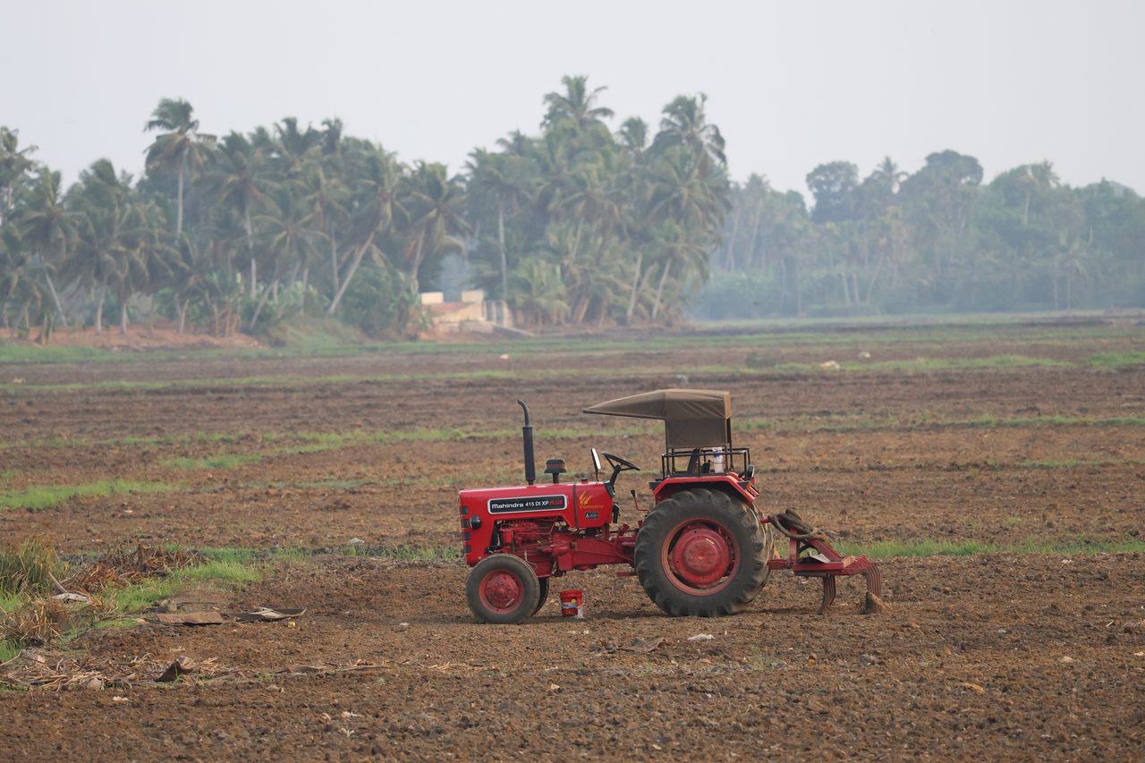 Tractor used for cable drum haulage